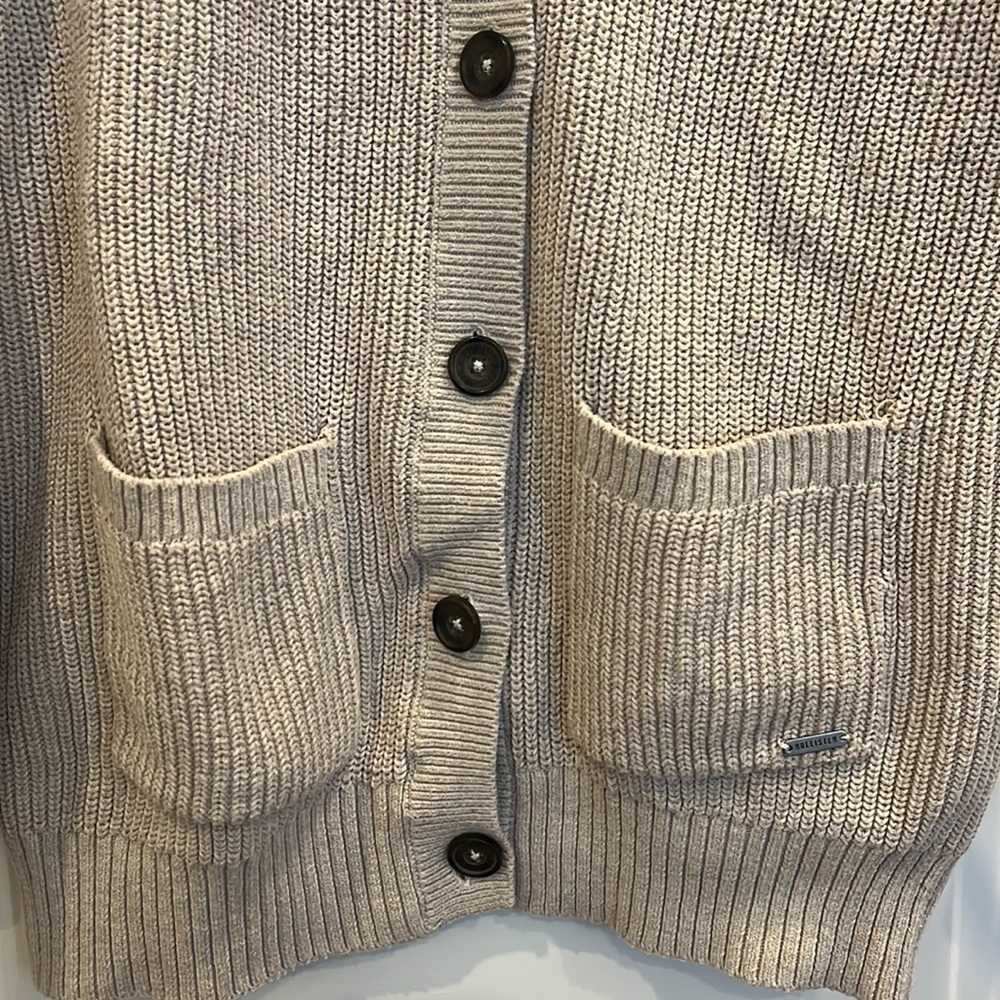 Button-up Cardigan - Picture 2 of 3